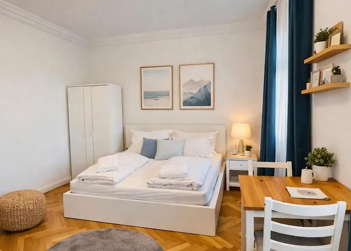 Διαμέρισμα Modern Close To Subway & Vineyards *